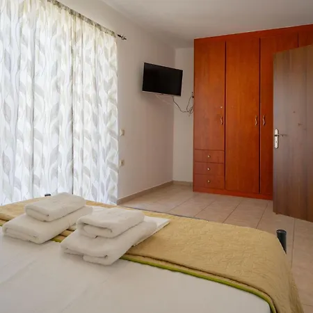 Gialos Breeze - 30 Meters From Sandy Beach Makry Gialos  Exterior photo