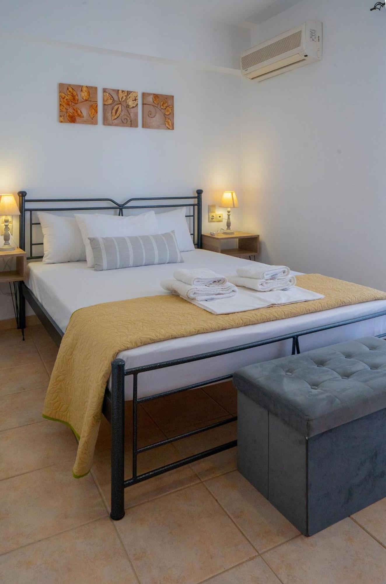 Apartment Gialos Breeze - 30 Meters From Sandy Makry Gialos (Crete)